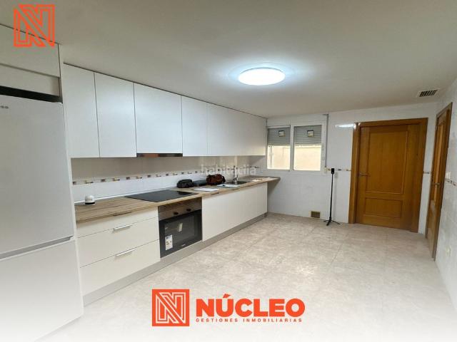 Piso en venta en Archena. Espectacular piso con TERRAZA ENORME, 3 hab, 2 baños y garaje! Listo para entrar a vivir!. Pisos.