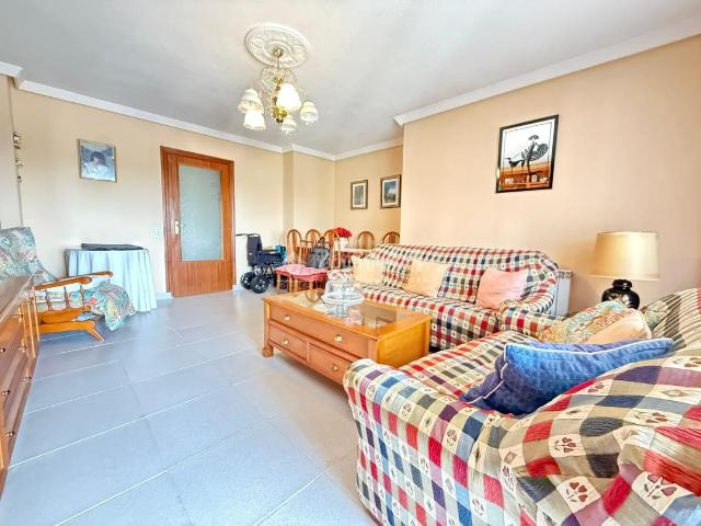 Piso en venta en Aranjuez, Vergel Las Olivas. Piso en venta en Aranjuez. Pisos.