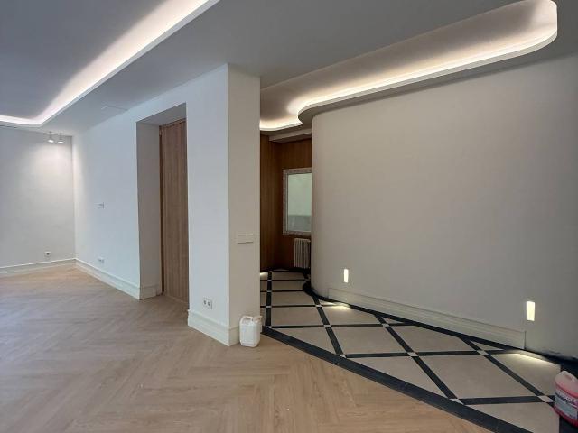 Piso en Venta en Argüelles