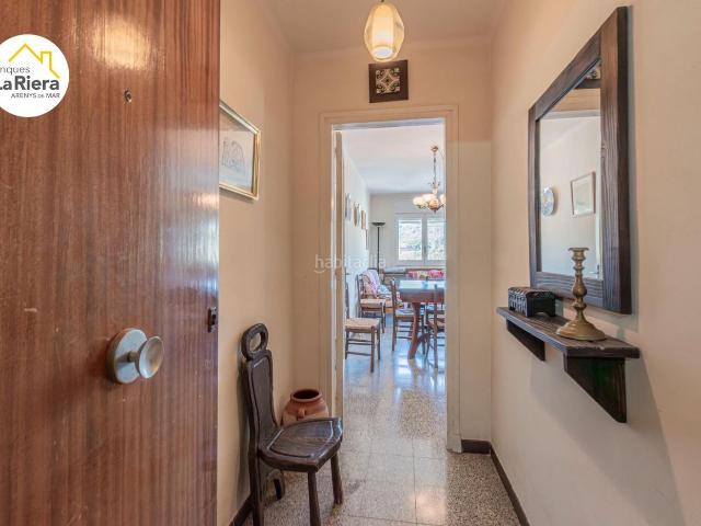 Piso en venta en Arenys de Munt. OPORTUNIDAD! PISO CON ASCENSOR, 4 HABITACIONES Y BUENAS VISTAS!. Pisos Arenys de.
