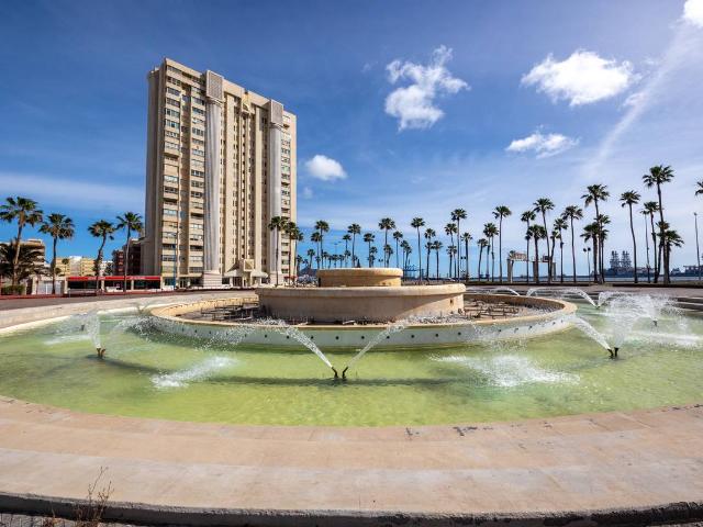 Piso en Venta en Arenales Lugo Avda. Marítima