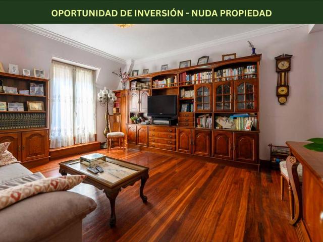 Piso en Venta en Área Romántica