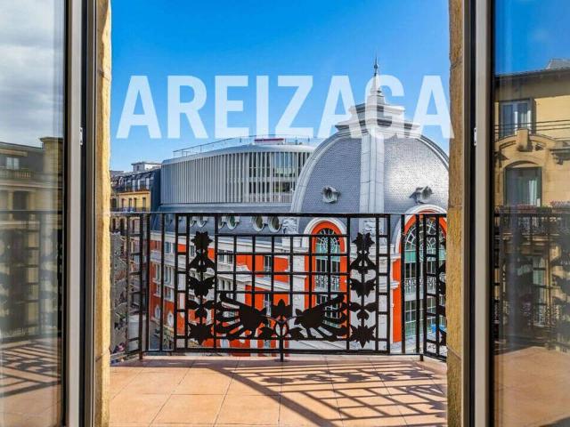 Piso en Venta en Área Romántica