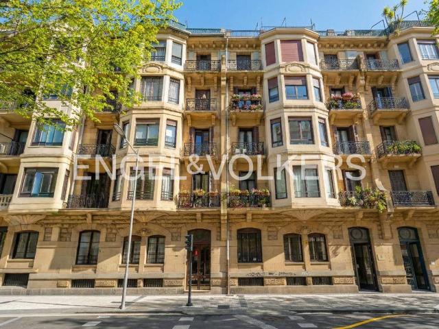 Piso en Venta en Área Romántica