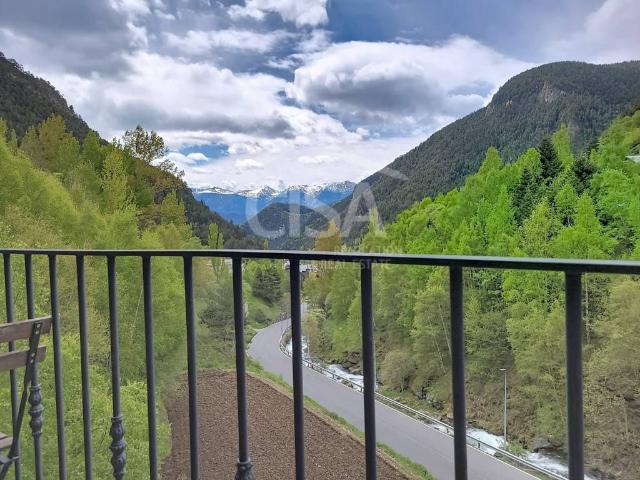 Piso en Venta en Arinsal Erts