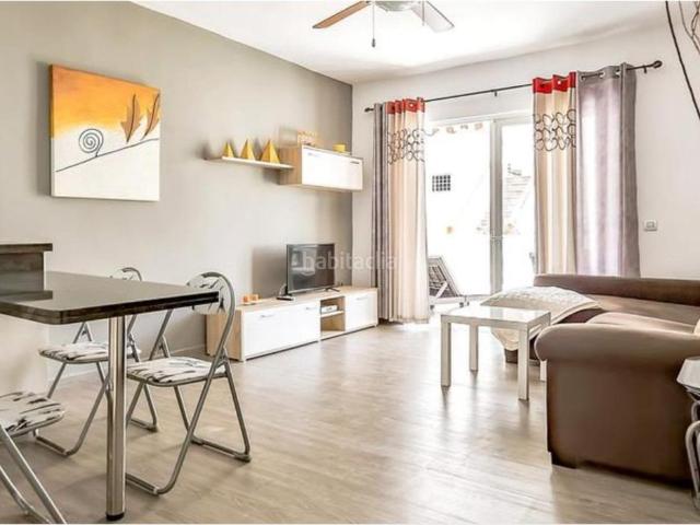 Piso en venta en Arona, Arona Pueblo. Las Americas. Piso 1 habitacion en complejo cerrado de calidad. Pisos.