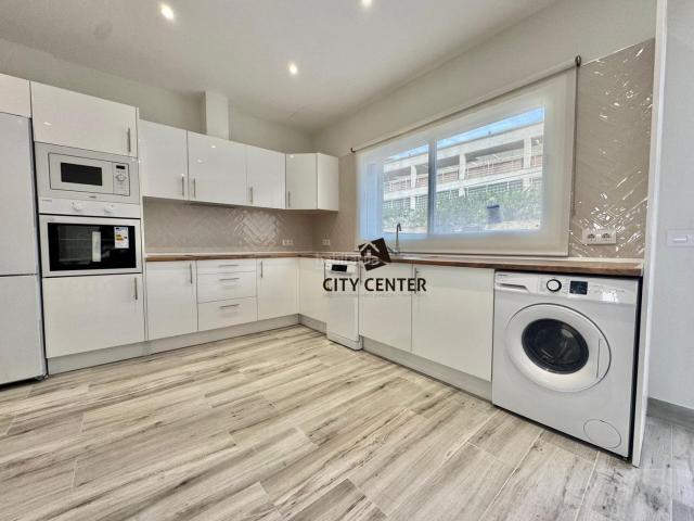 Piso en venta en Arona, Cabo Blanco. SE VENDE BONITO BAJO CON TERRAZA. Pisos.