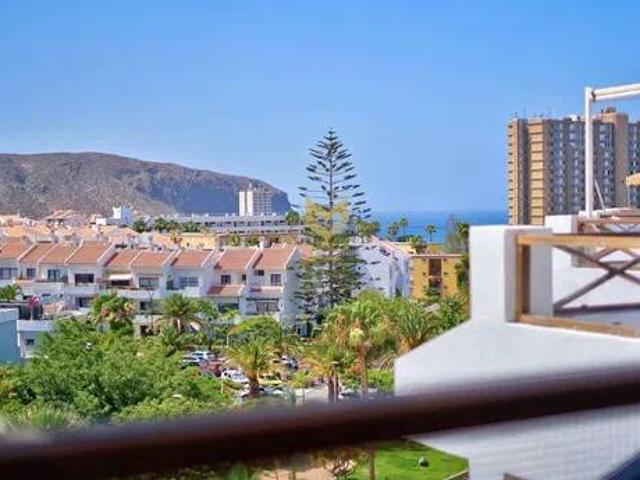 Piso en Venta en Arona