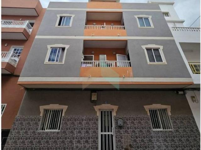 Piso en Venta en Arona