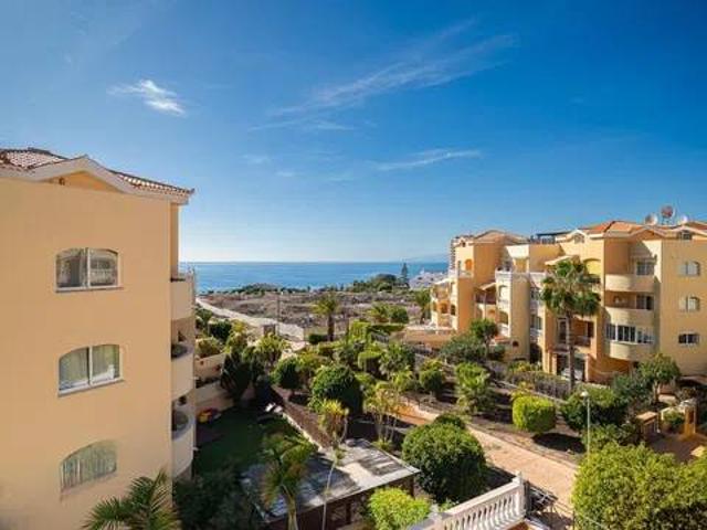 Piso en Venta en Arona