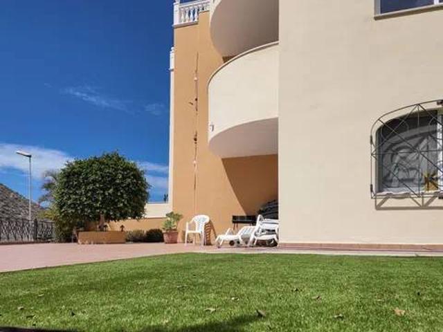 Piso en Venta en Arona