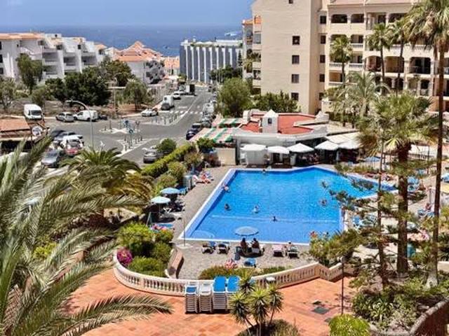 Piso en Venta en Arona