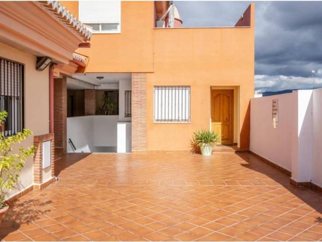 Piso en Venta en Armilla