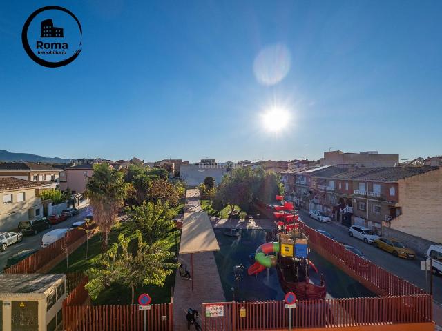 Piso en venta en Armilla, San Antón. Ático en Armilla con Amplia Terraza y Vistas a Sierra Nevada ?. Pisos.