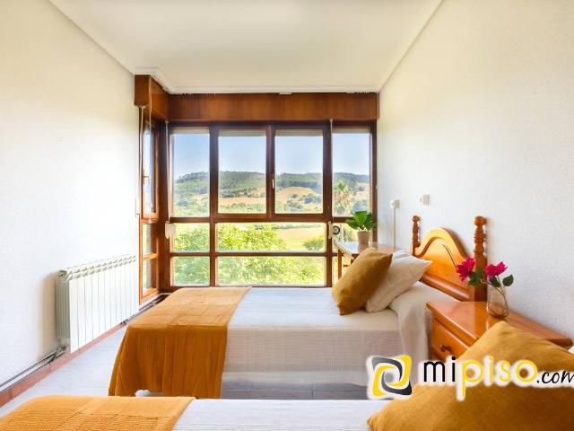 Piso en Venta en Arnuero