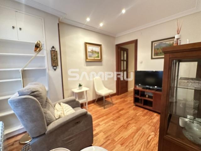 Piso en venta en Arrasate o Mondragón. FERRERIAS, 3 DORMITORIOS Y TRASTERO PARA ENTRAR A VIVIR. Pisos Arrasate o.