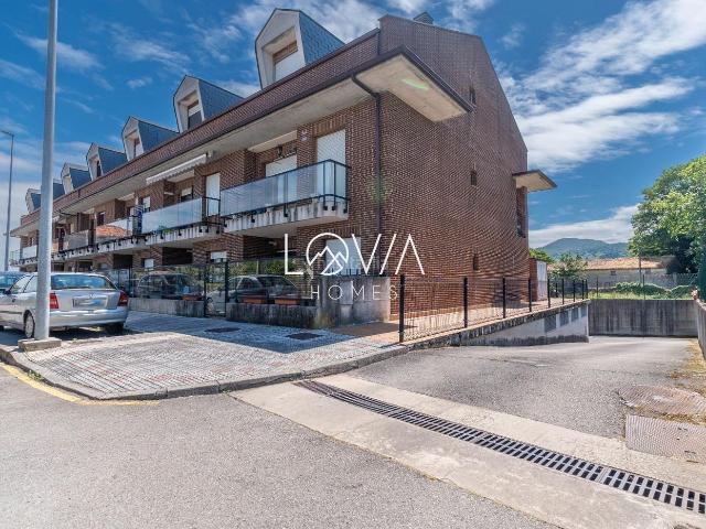 Piso en venta en Astillero El. CALLE RAMÓN Y CAJAL. Pisos Astillero.