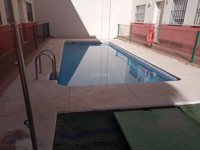 Piso en venta en Burguillos. Gran piso con piscina. Pisos.