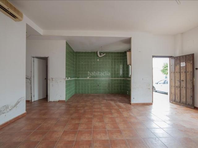 Piso en venta en Burguillos. Venta de Piso tapiado en planta baja, Burguillos Sevilla. Pisos.