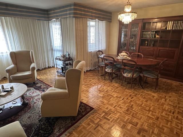 Piso en venta en Burgos, Villa Pilar. OPORTUNIDAD CENTRO DE BURGOS. Pisos.