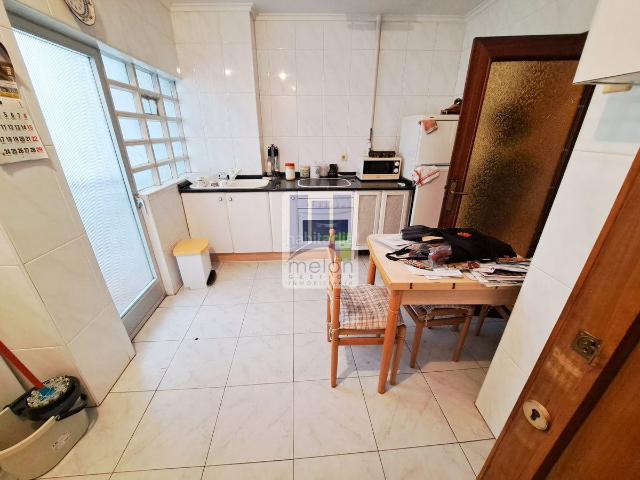 Piso en venta en Burgos, Villa Pilar. Pisos.