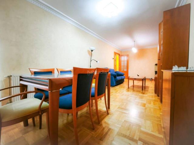 Piso en venta en Burgos, Barriada Militar 2 de Mayo Capiscol. Venta de piso de 3 habitaciones en Capiscol, Burgos Capital. Pisos.