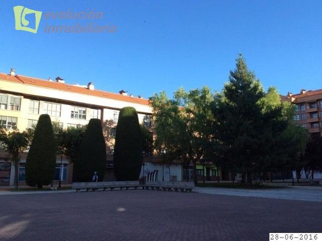 Piso en venta en Burgos, Gamonal San Bruno G9