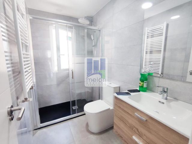 Piso en venta en Burgos, Juan XXIII Las Torres G2. Pisos.