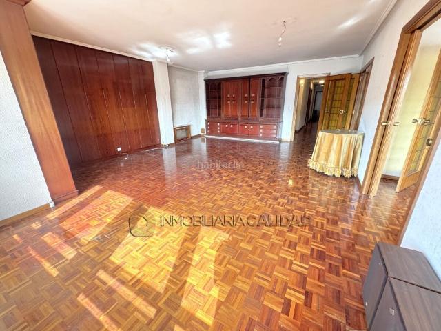 Piso en venta en Burgos, Los Vadillos R. Sanitaria Pozanos. Pisos.