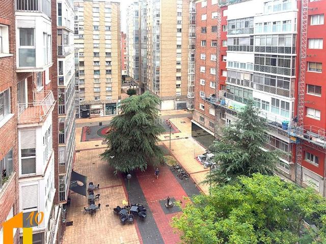 Piso en venta en Burgos, Plantío Alcampo. Piso Reformado en Plaza del Rey. Pisos.
