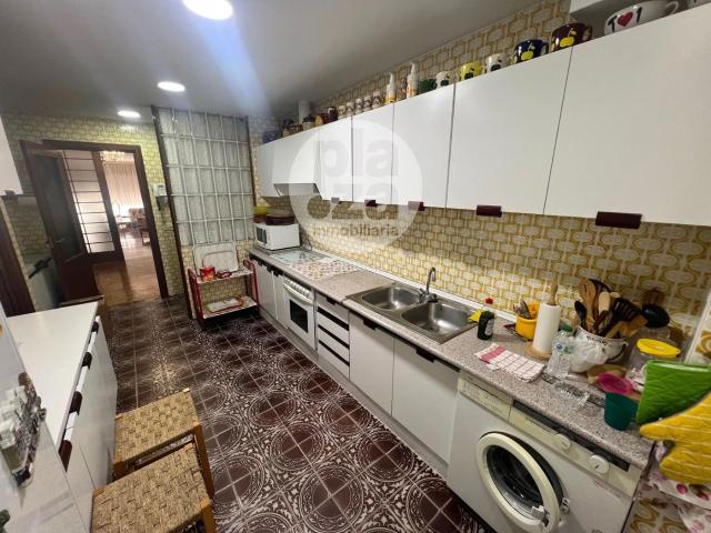 Piso en venta en Burgos, Reyes Católicos. AVDA. DE LOS REYES CATÓLICOS. Pisos.