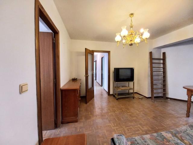 Piso en venta en Burgos, San Agustín Parque Europa. EXCLUSIVA Y CÉNTRICA VIVIENDA DE CUATRO DORMITORIOS. Pisos.