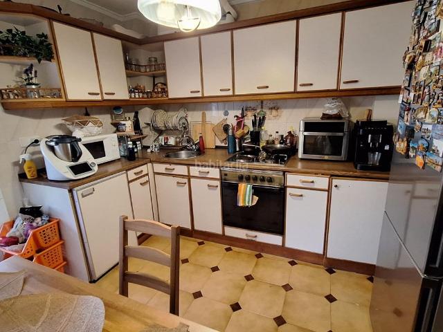 Piso en venta en Burgos, San Pedro y San Felices. CALLE AVILA. Pisos.