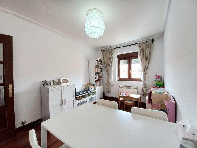 Piso en venta en Burgos, San Pedro y San Felices. ESTUPENDA VIVIENDA REFORMADA DE TRES DORMITORIOS. Pisos.
