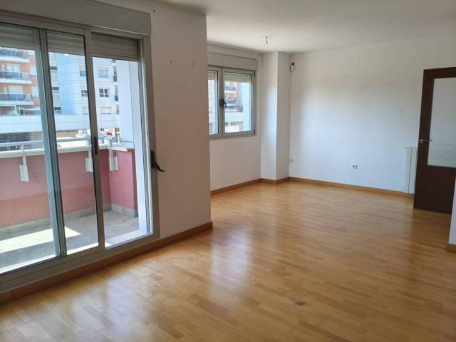 Piso en Venta en Burjassot