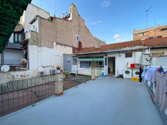 Piso en Venta en Burjassot