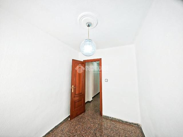 Piso en venta en Burjassot, El Castell. Piso en venta en Burjassot. Pisos.