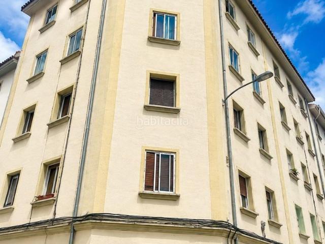 Piso en venta en Burlada. Piso en venta en Calle San Isidro, 4. Pisos.
