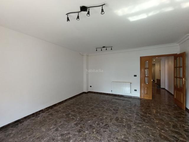 Piso en venta en Burriana, Llombai. Piso en venta en Burriana, 3 dormitorios. Pisos.