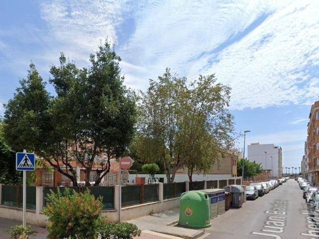 Piso en venta en Burriana, Piscinas. VENTA EN CONDICIONES ESPECIALESCESIÓN DE CRÉDITO. ACTIVO SIN POSESIÓN, NO HIPOTECABLE. Pisos.