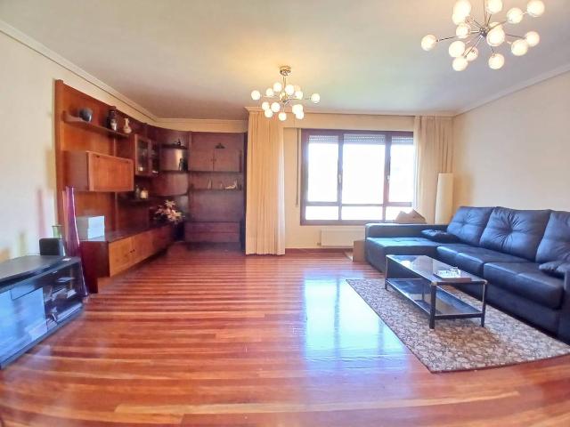 Piso en Venta en Burtzeña