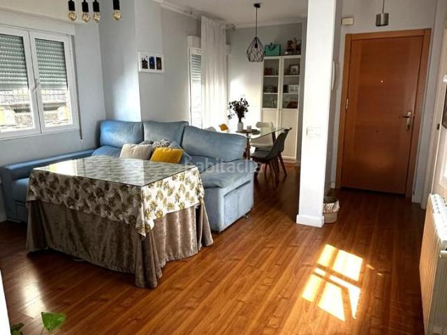 Piso en venta en Badajoz, Casco Antiguo. SE VENDE PISO TOTALMENTE REFORMADO EN EL CENTRO CON EXCELENTES CALIDADES. Pisos.