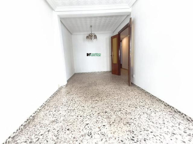 Piso en venta en Badajoz, Ciudad Jardín. Piso en venta en Antonio Dominguez, 3 dormitorios. Pisos.