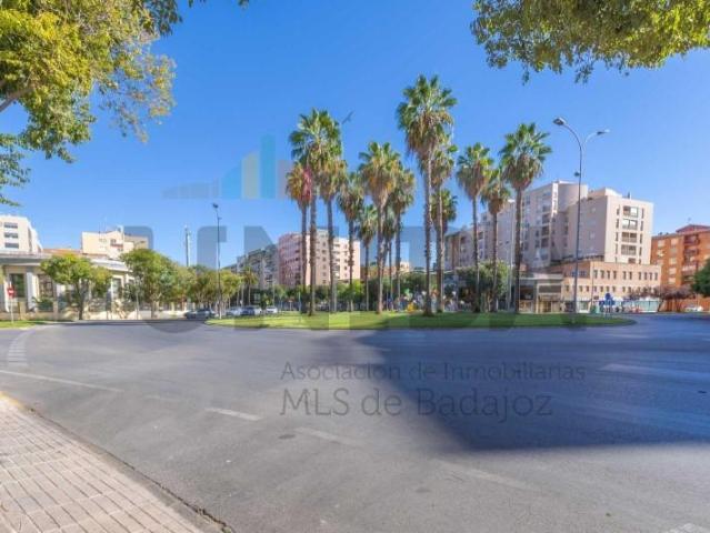 Piso en venta en Badajoz, Huerta Rosales Valdepasillas