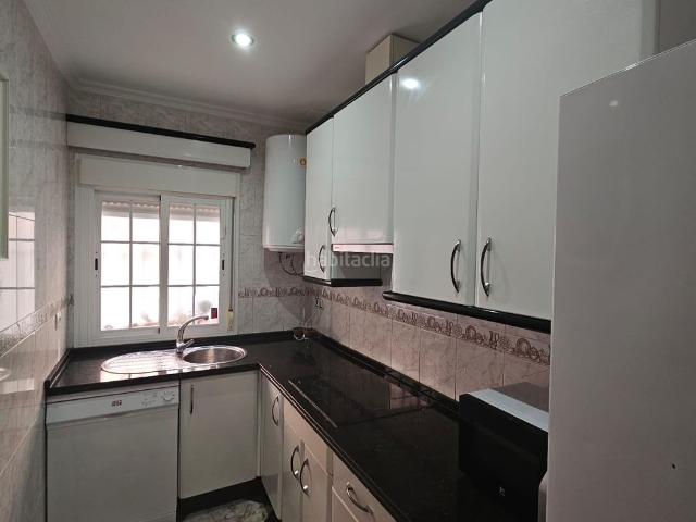 Piso en venta en Badajoz, San Roque Ronda Norte. BUEN PISO EN LA ZONA DE SAN ROQUE PARA INVERSORES. Pisos.