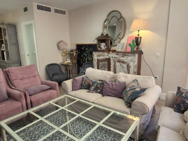 Piso en venta en Badajoz, Santa Marina. MAGNÍFICA VIVIENDA EN EL CENTRO DE BADAJOZ. Pisos.