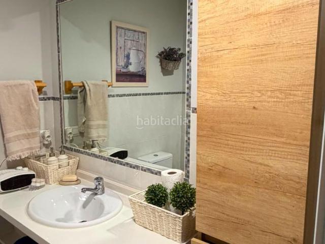 Piso en venta en Badajoz, Santa Marina. Amplia vivienda de 136 m² en Avenida Santa Marina. Pisos.