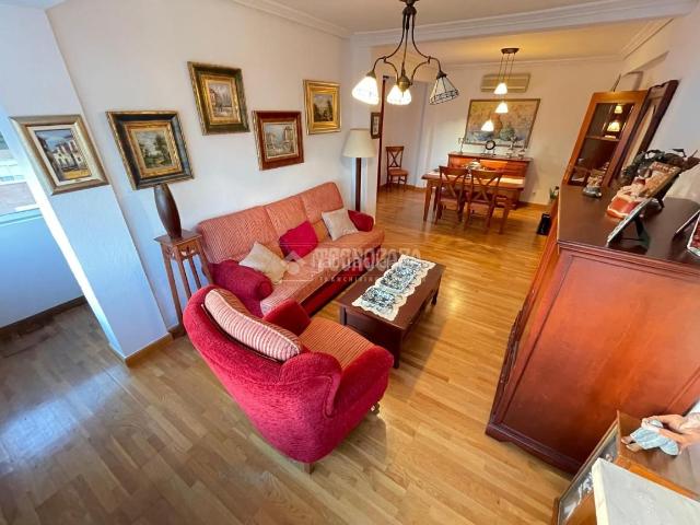Piso en venta en Badajoz, Santa Marina. Piso en venta en Badajoz. Pisos.