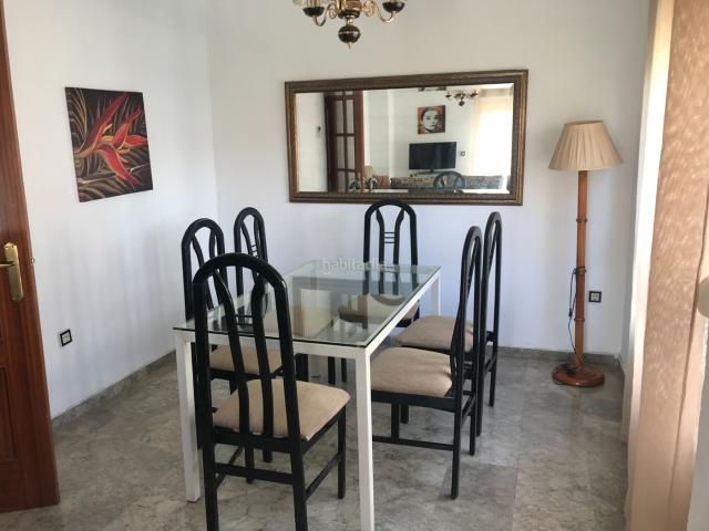 Piso en venta en Badajoz, Valdepasillas La Paz Huerta Rosales. Magnífica vivienda de 4 dormitorios. Pisos.