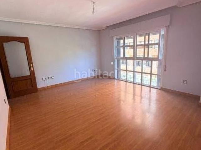 Piso en venta en Badajoz, Valdepasillas La Paz Huerta Rosales. PISO AMPLIO Y LUMINOSO EN VALDEPASILLAS. Pisos.